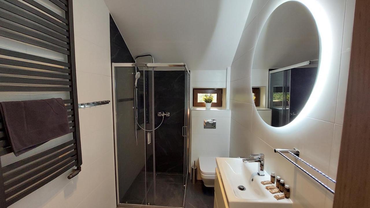 Apartamenty Starowiejska 39, Ryczow - 10Km Od Zator Energylandia Exteriör bild