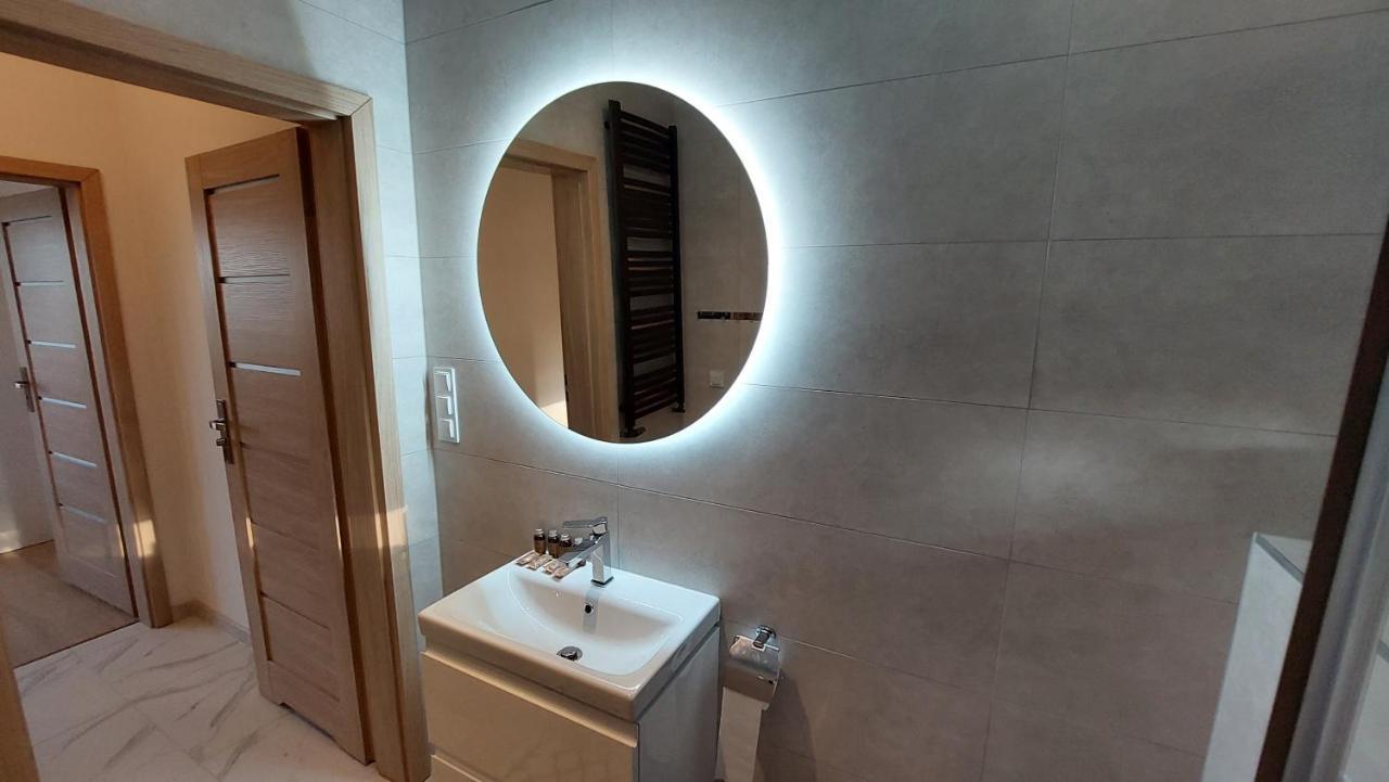 Apartamenty Starowiejska 39, Ryczow - 10Km Od Zator Energylandia Exteriör bild