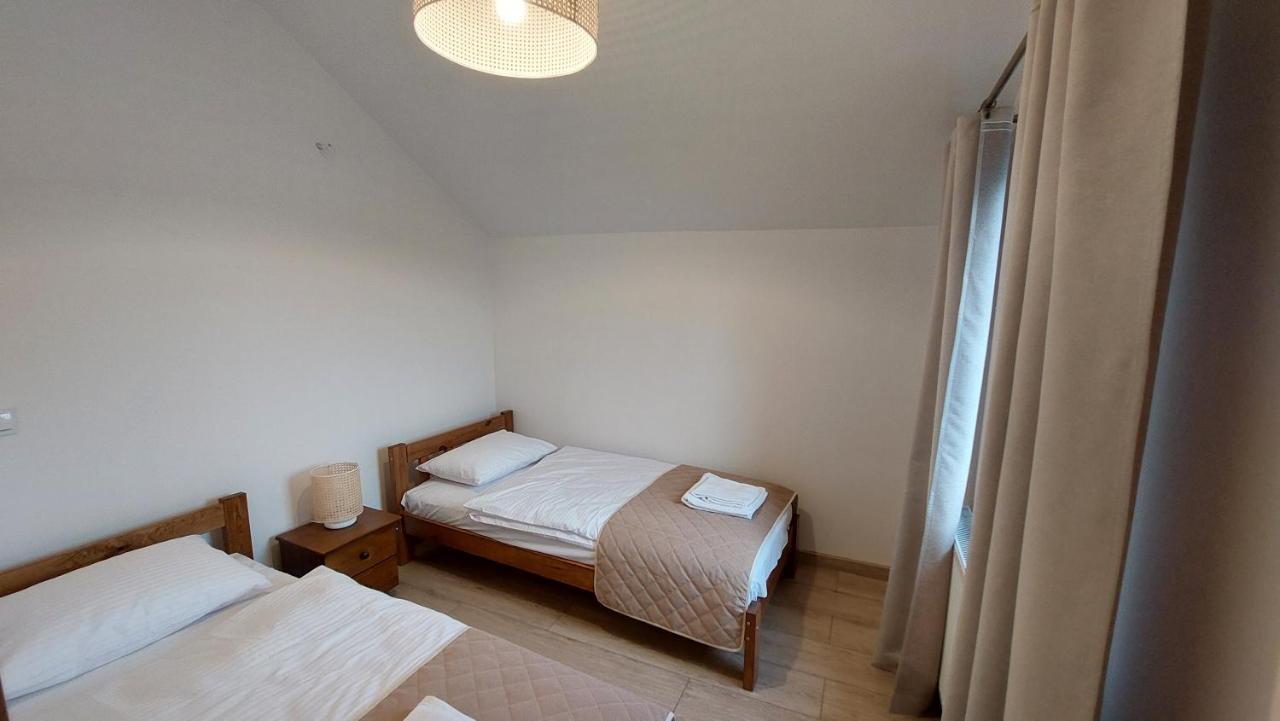 Apartamenty Starowiejska 39, Ryczow - 10Km Od Zator Energylandia Exteriör bild